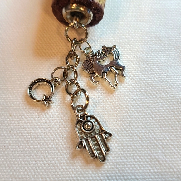 Hasma Hand Evil Eye Protection HAND OF MARY- Wine Cork Key Chain - Charm - Picture 2 of 3